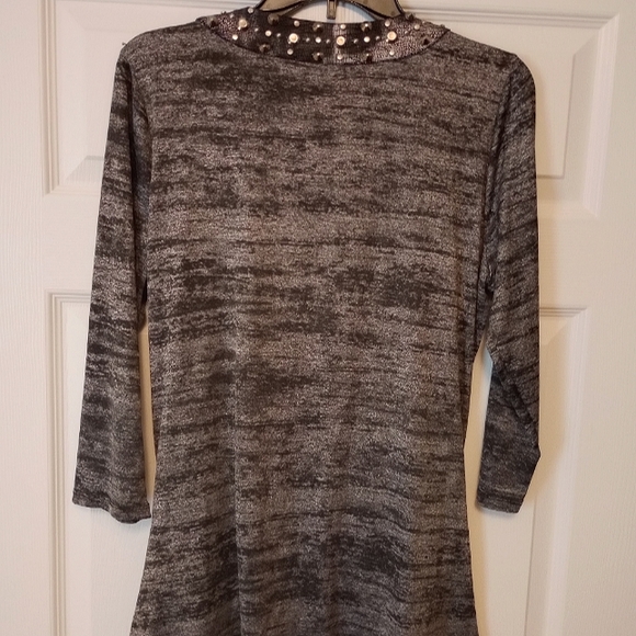 ALBERTO MAKALI studded knit pocket blouse. Large - Picture 6 of 10